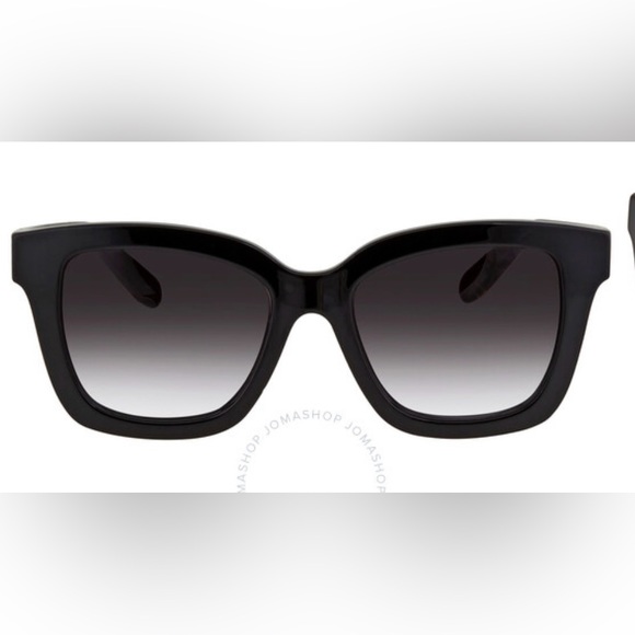 BRAND NEW! Ferragamo Sunglasses made in Italy - Picture 3 of 8